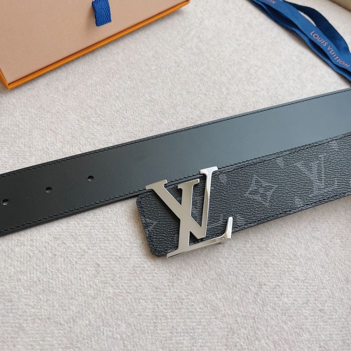 Louis Vuitton Belt 40MM LVB00027